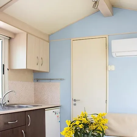 Camping Osalla Garden Bungalow *