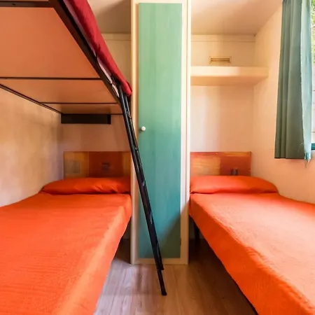 Osalla Garden Bungalow Camping