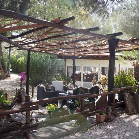 Osalla Garden Bungalow Orosei