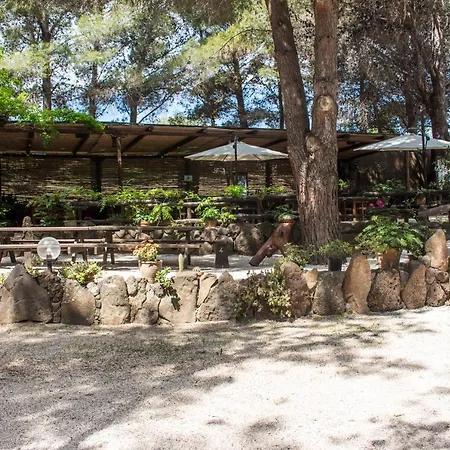 Osalla Garden Bungalow * Orosei